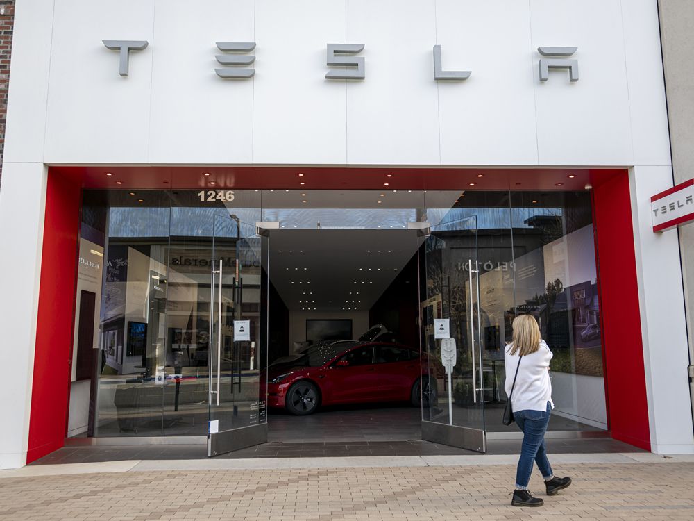 tesla-needs-to-deliver-blowout-quarter-to-reclaim-trillion-dollar-market-value