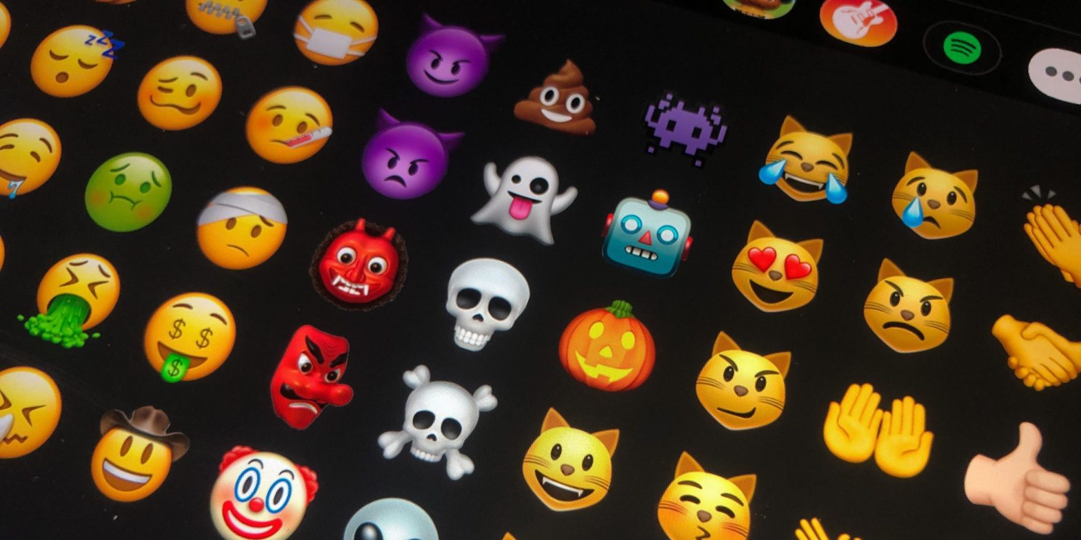 celebrities-are-buying-into-emoji-identifiers-called-yats-—-and-the-creator-has-raked-in-$20-million