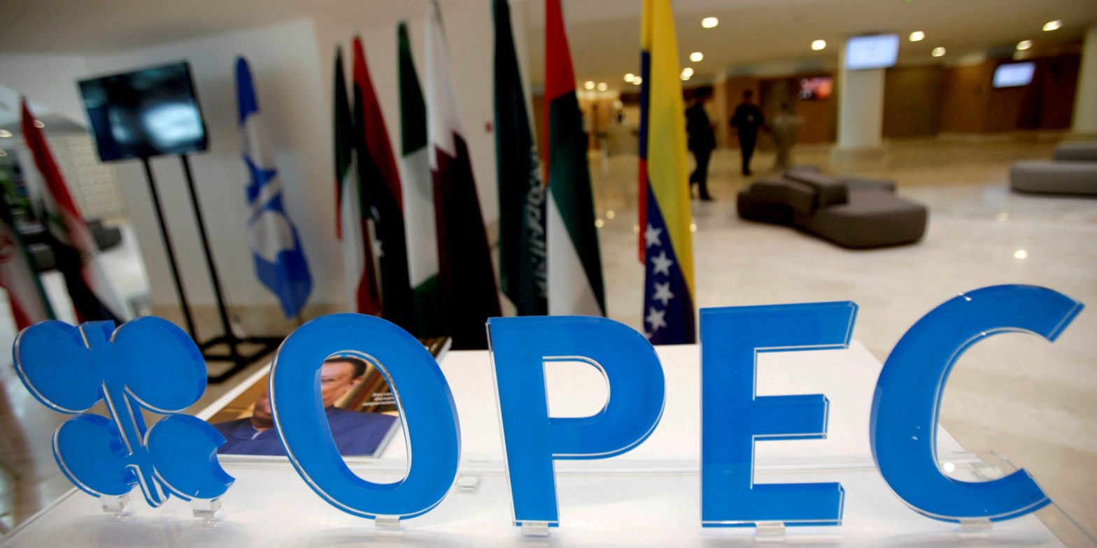 oil-prices-climb-5%-after-uae-appears-to-backtrack-on-its-earlier-call-for-opec+-to-boost-output-faster