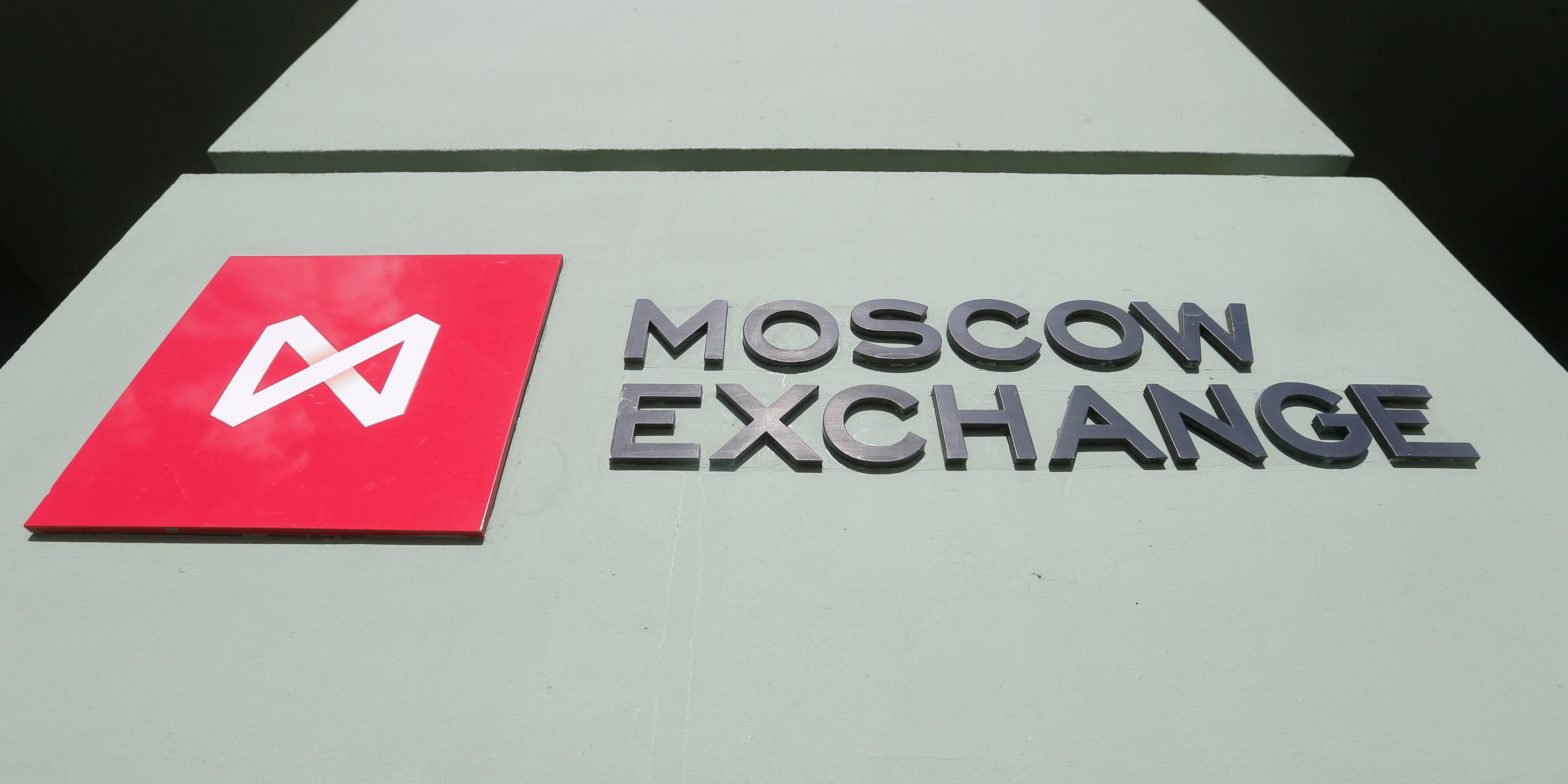 russian-stocks-fall-again-as-moscow-exchange-expands-trading-to-all-shares-after-month-long-shutdown