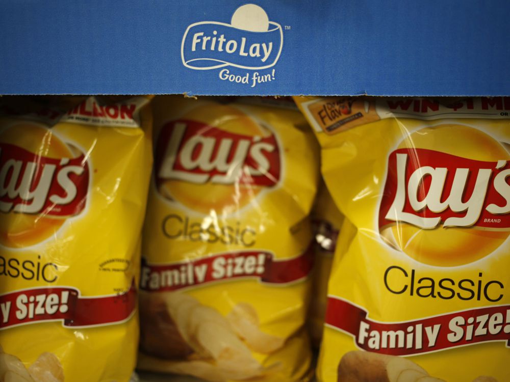 frito-lay’s-standoff-with-loblaw-drags-on,-opening-a-window-on-how-big-food-is-fighting-inflation