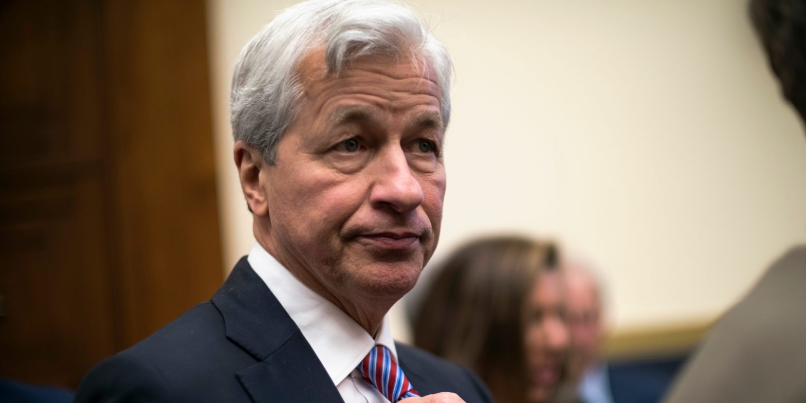 jpmorgan-jumps-8%-after-the-bank-raises-interest-income-guidance-by-$3-billion-and-ceo-jamie-dimon-talks-up-strength-of-the-consumer