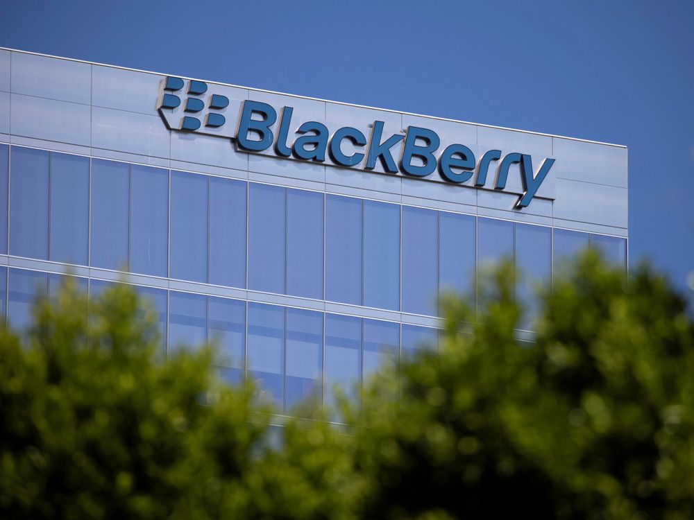 blackberry-shareholders-reject-executive-pay-plan-after-stock-slide