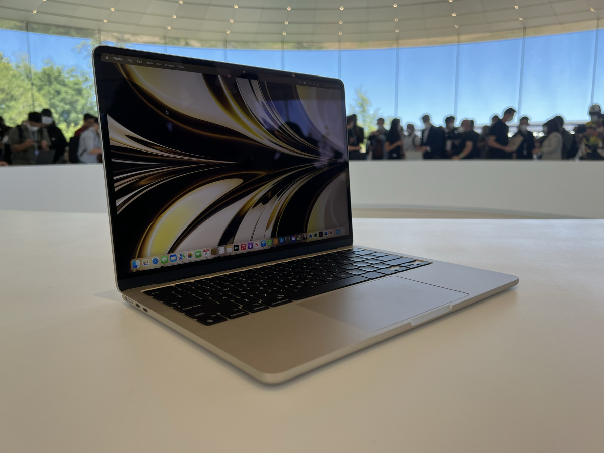 you-can-now-order-the-redesigned-macbook-air-with-m2