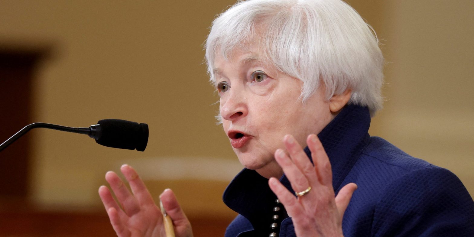 janet-yellen-says-the-us-economy-is-not-in-a-recession-despite-a-2nd-straight-negative-gdp-print-because-the-job-market-is-strong