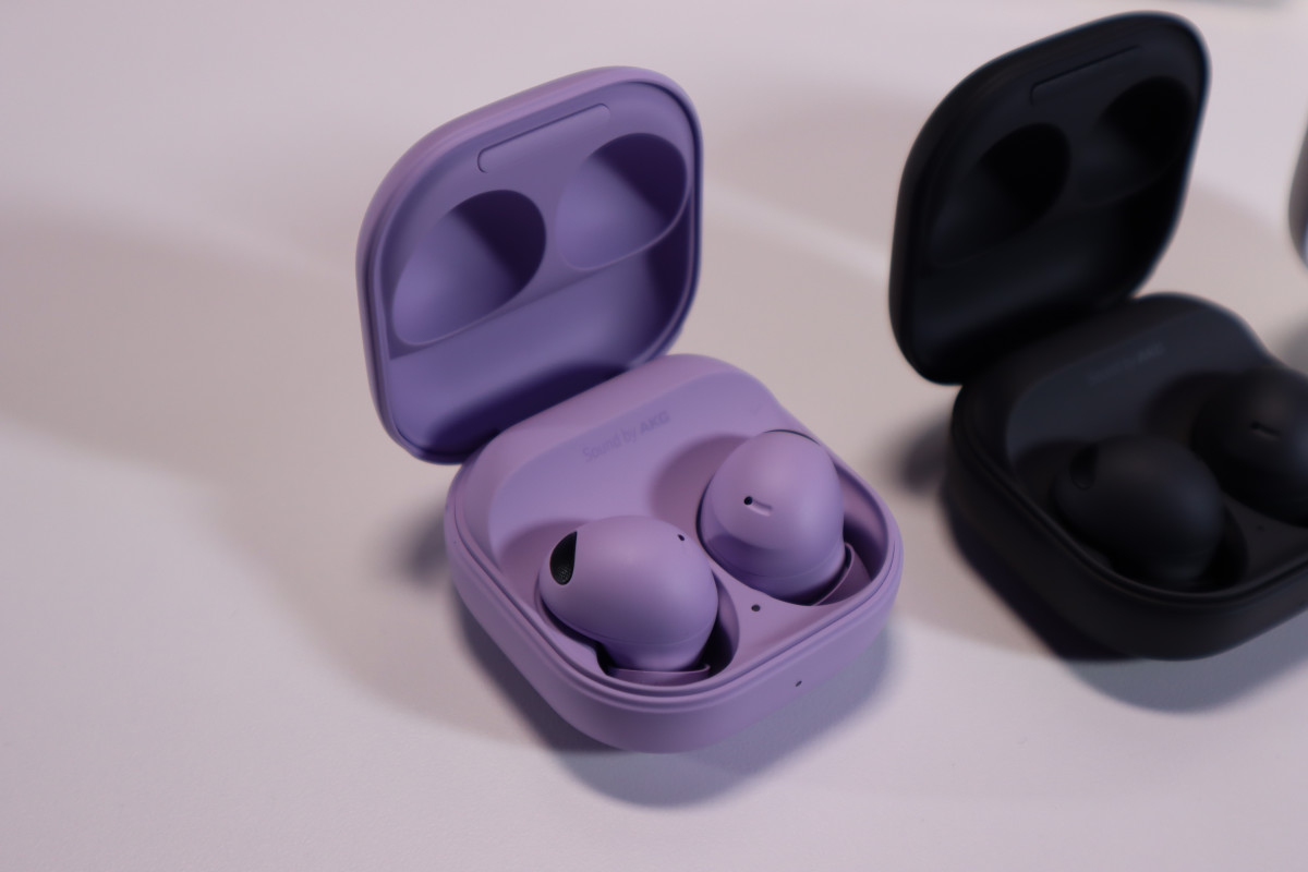 samsung-has-a-new-pair-of-galaxy-buds-—-here’s-what-we-think