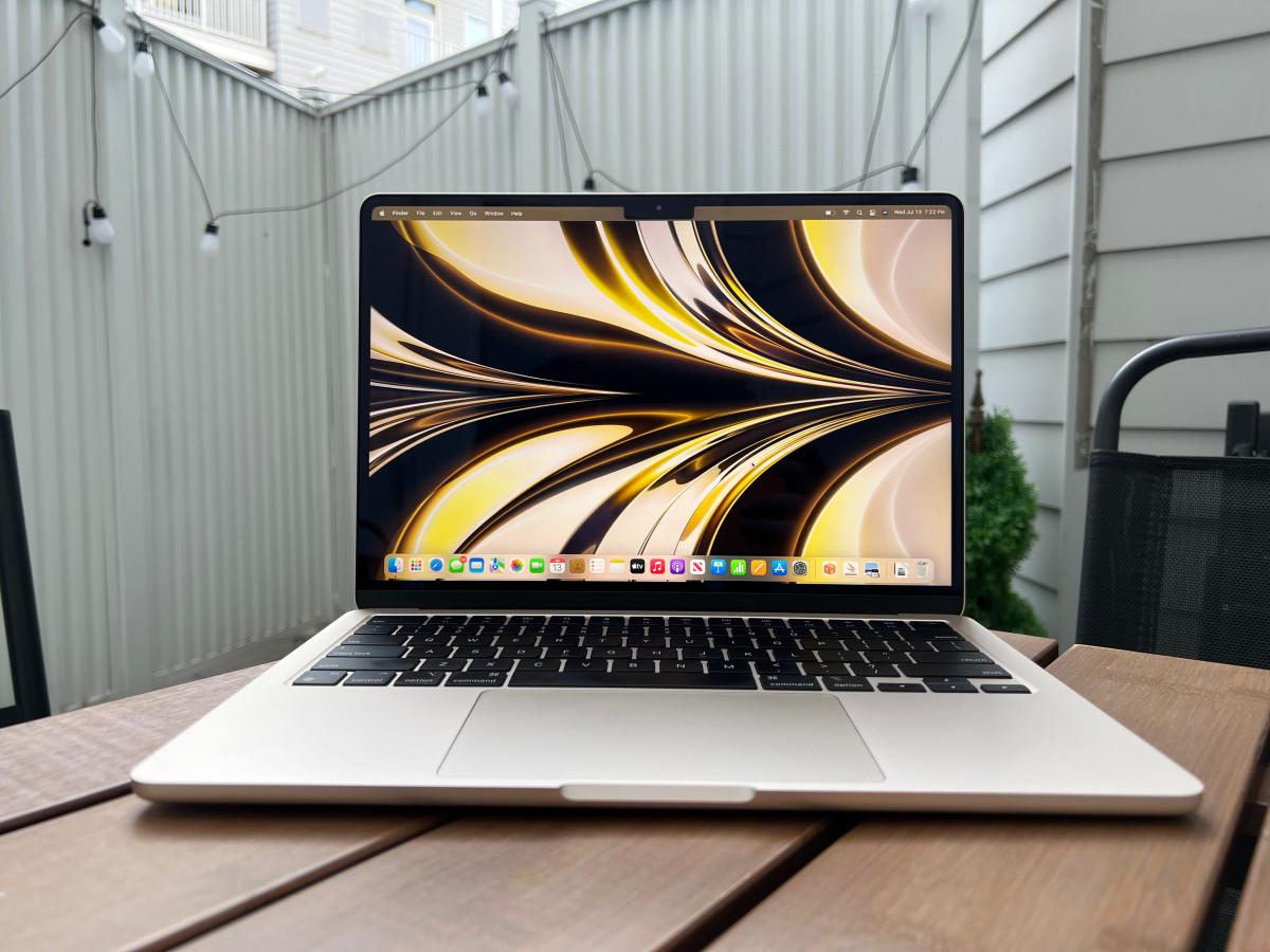 save-$100-on-apple’s-brand-new-macbook-air