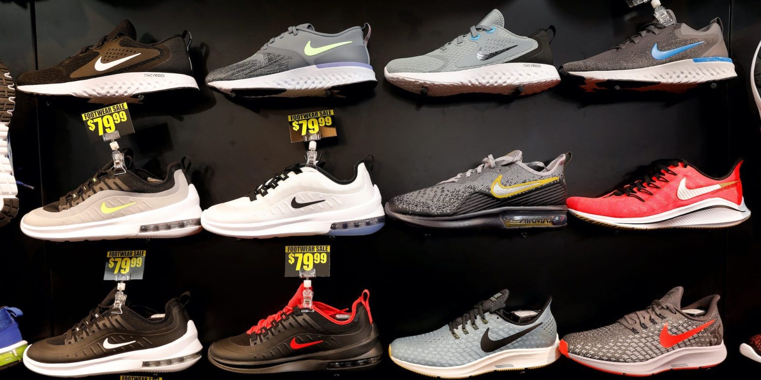 nike-sinks-14%-after-the-athletic-wear-maker-posts-a-44%-jump-in-quarterly-inventory-on-supply-chain-issues-and-warns-on-a-margin-squeeze