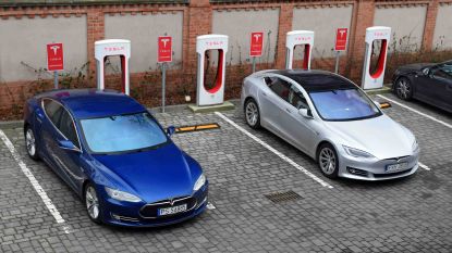 tesla-deliveries-miss-estimates.-is-the-ev-market-at-risk?