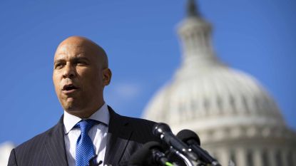 this-week-in-cannabis-investing:-booker-shows-support-for-safe-banking-act