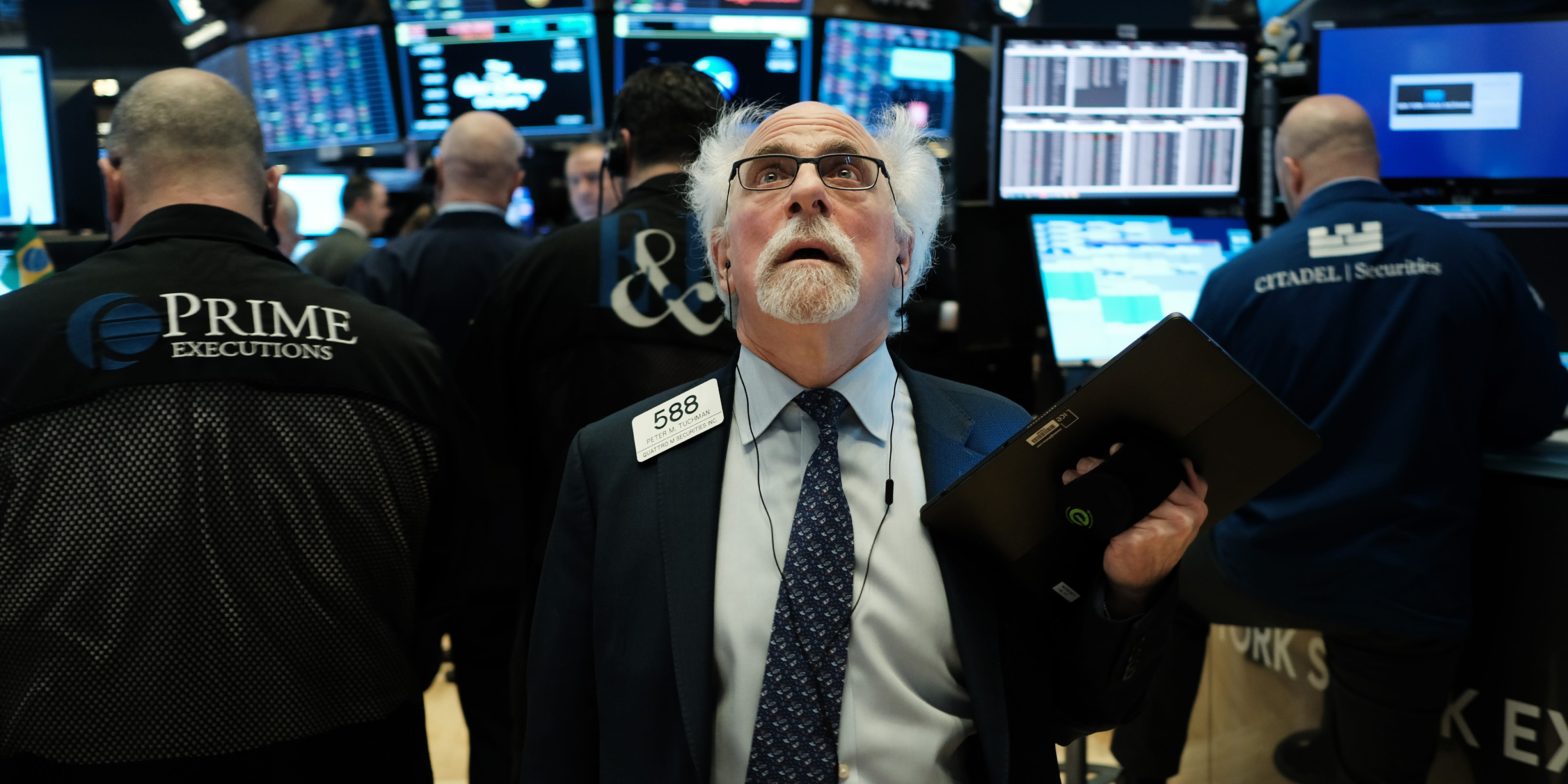 dow-soars-550-points-in-big-relief-rally-as-investors-weigh-key-earnings-reports