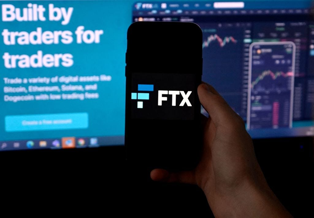 from-nfts-to-tether,-ftx-users-are-trying-everything-they-can-to-get-their-money-off-the-crypto-exchange