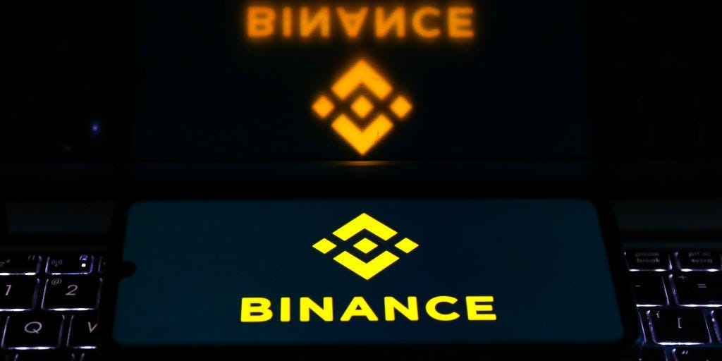 binance-adds-to-stablecoin-mystery-by-resuming-tether-deposits-while-keeping-out-usd-coin