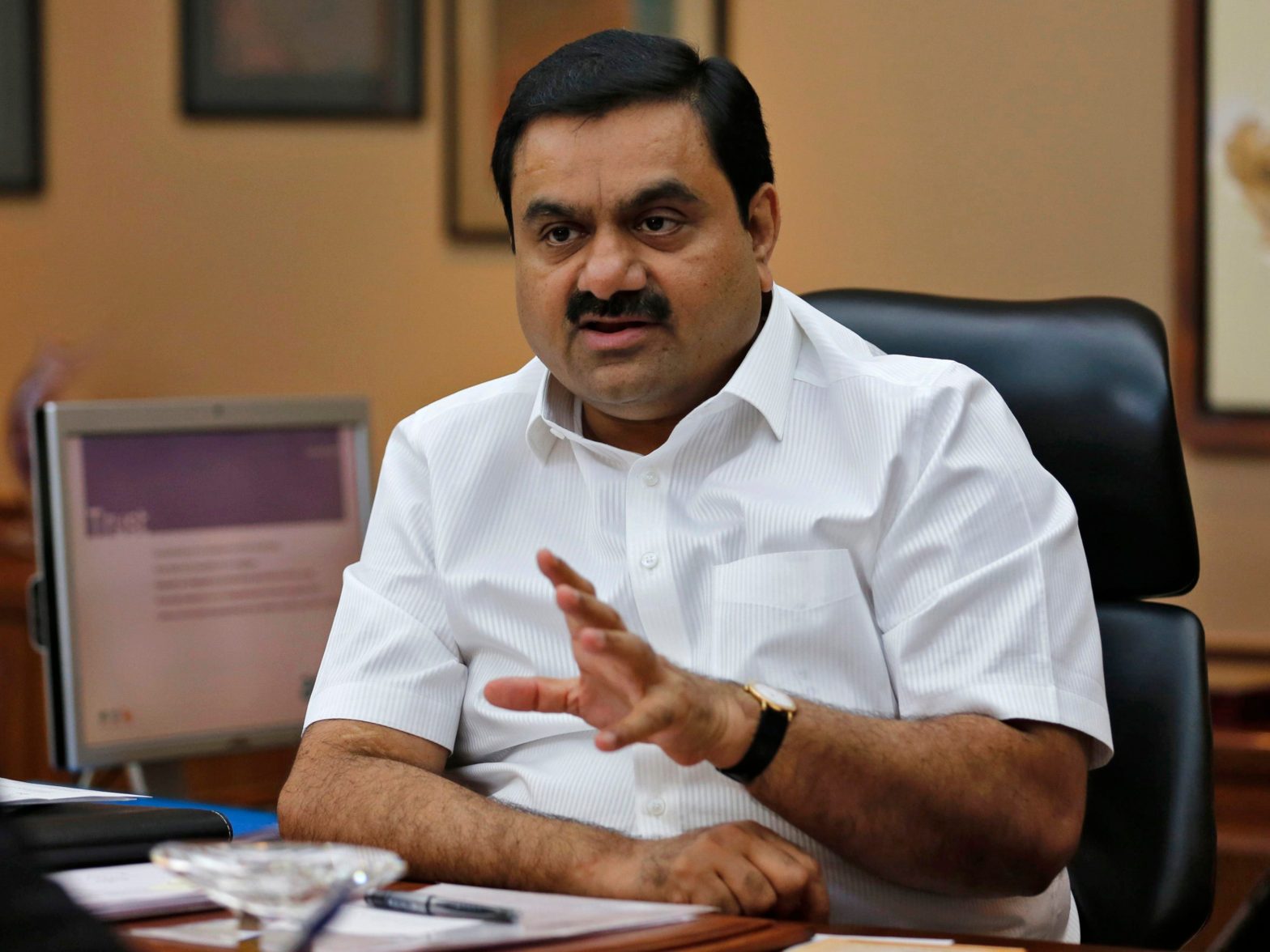 gautam-adani-is-tumbling-down-the-ranking-of-the-world’s-richest-people,-and-he’s-already-lost-$28-billion-in-the-first-month-of-2023