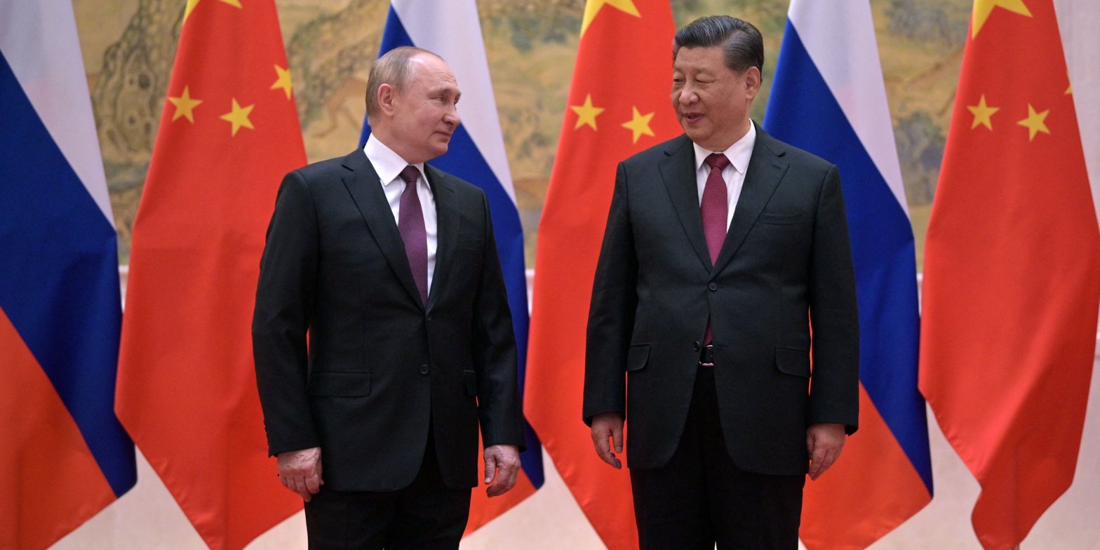 here’s-why-experts-say-russia-and-china’s-attempts-to-‘de-dollarize’-global-markets-are-going-nowhere