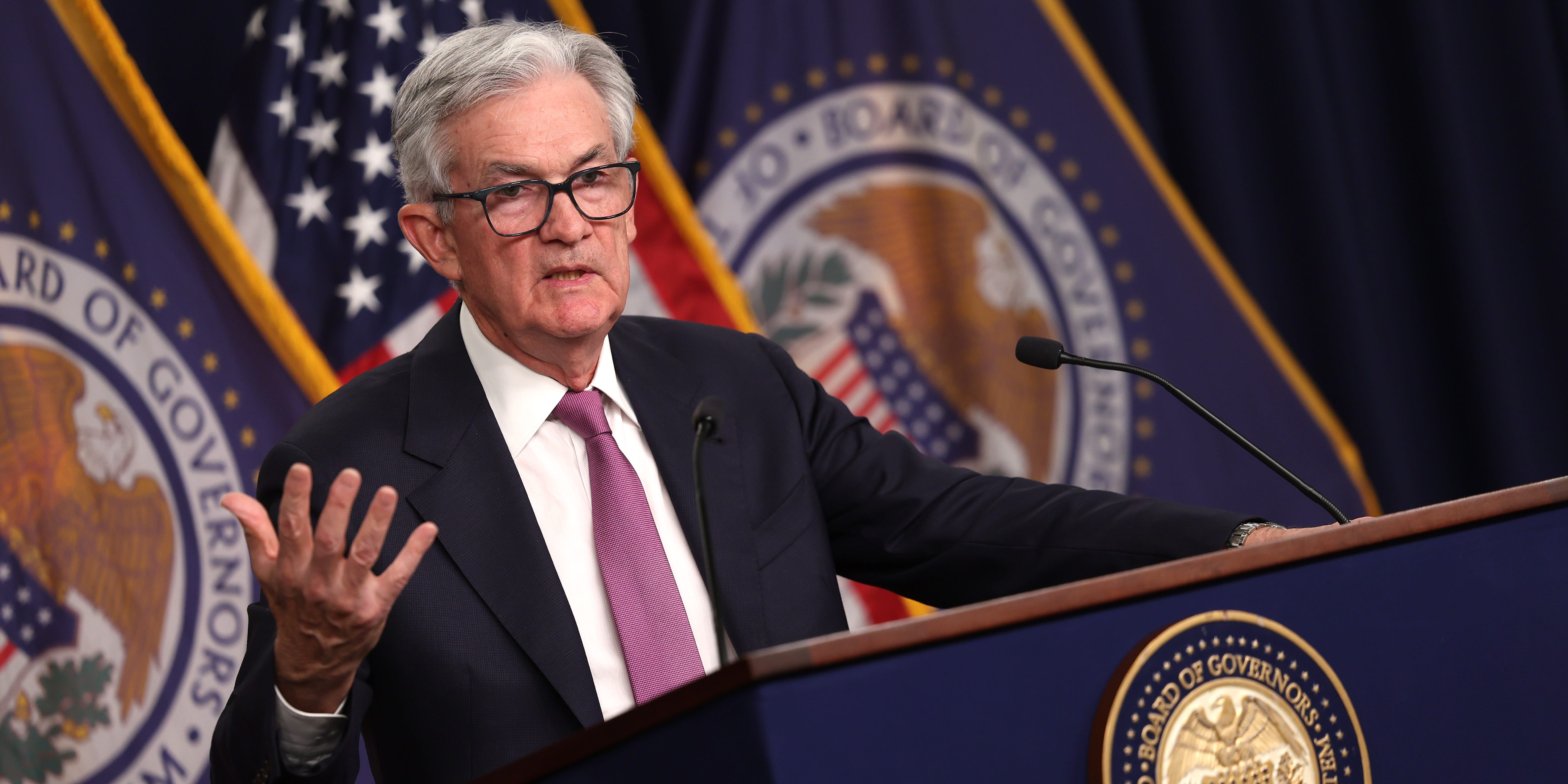 investors-should-brace-for-a-sell-off-in-tech-stocks-with-fed-chair-powell-set-to-deliver-a-hawkish-message-to-lawmakers,-gene-munster-says