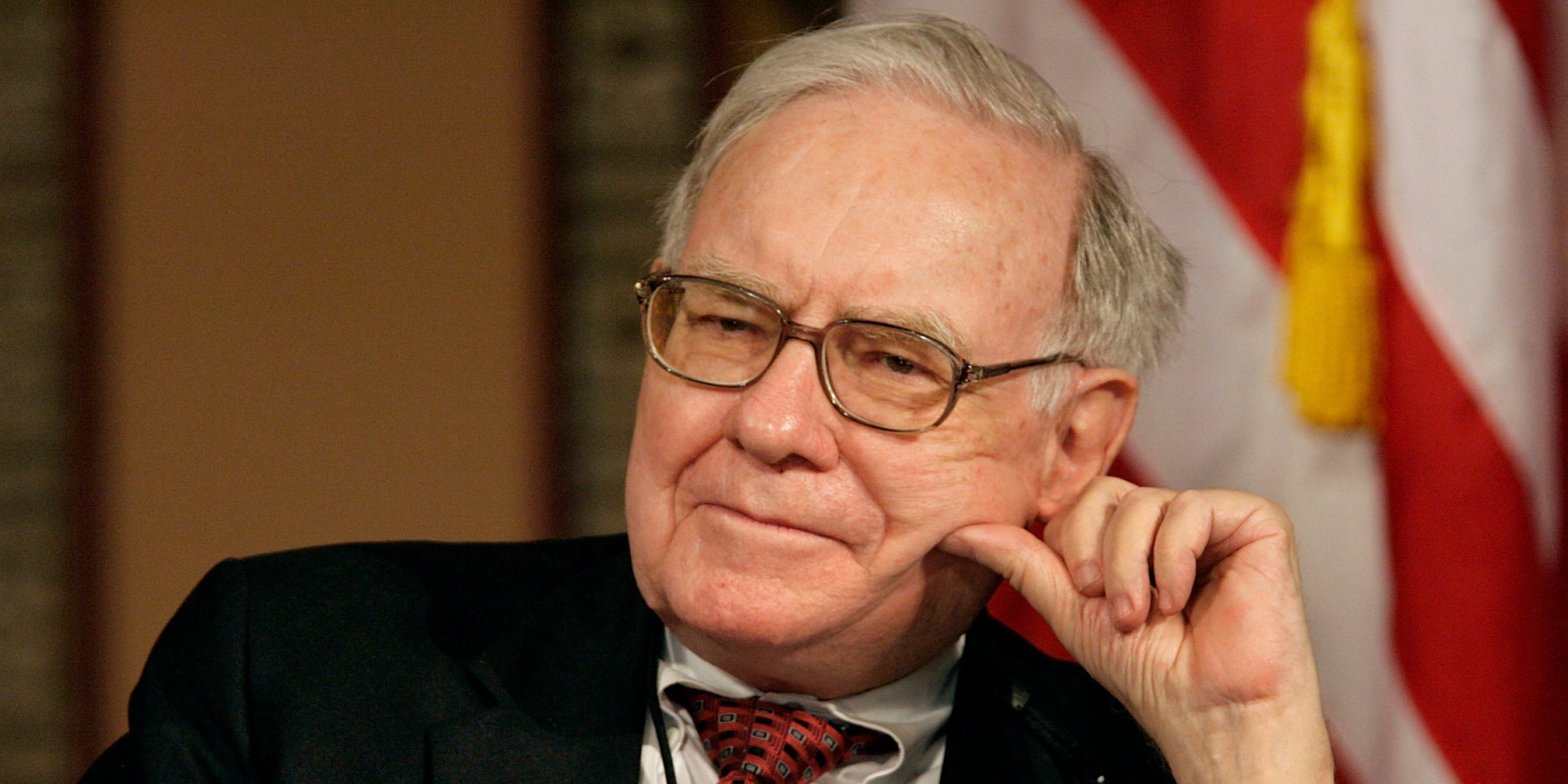 warren-buffett-strikes-a-dour-tone-on-the-us-economy,-warning-the-easy-money-era-is-over