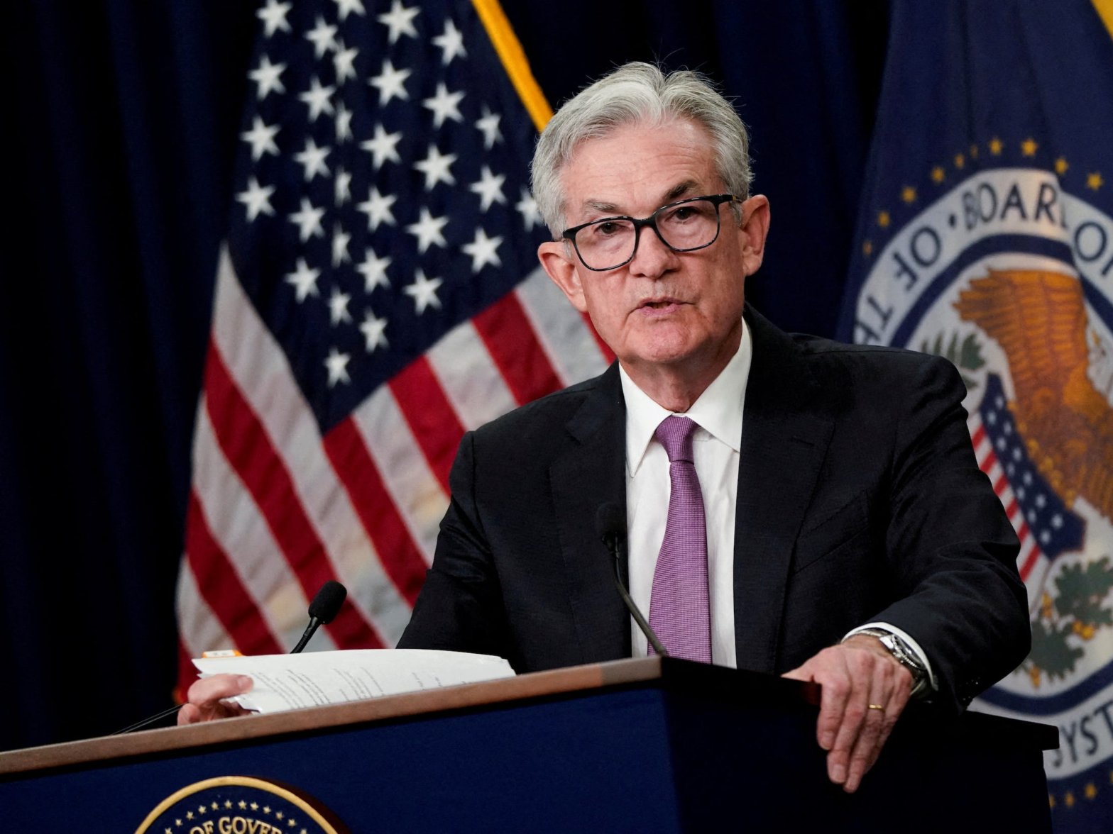 the-fed’s-own-experts-warn-of-a-credit-crunch-triggered-economic-slowdown-–-and-sound-the-alarm-on-commercial-real-estate-in-a-new-report