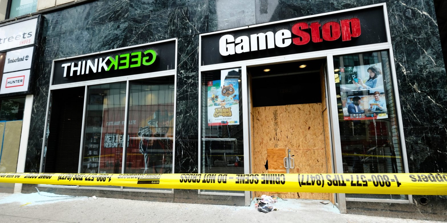 gamestop-plunges-22%-after-company-fires-its-ceo-and-names-meme-stock-activist-ryan-cohen-as-executive-chairman