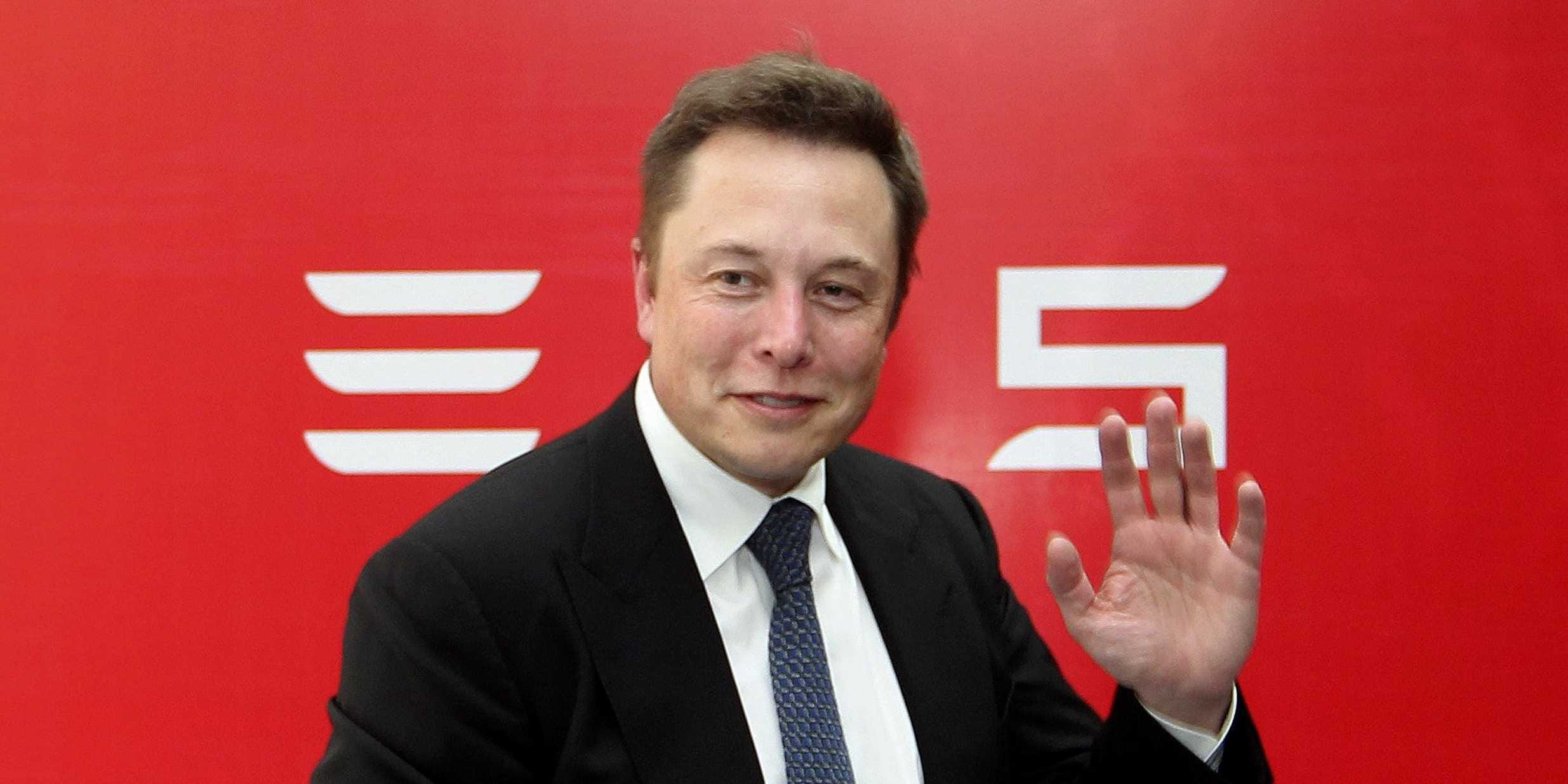 tesla’s-full-self-driving-feature-could-add-$20-billion-a-year-in-revenue,-gene-munster-says