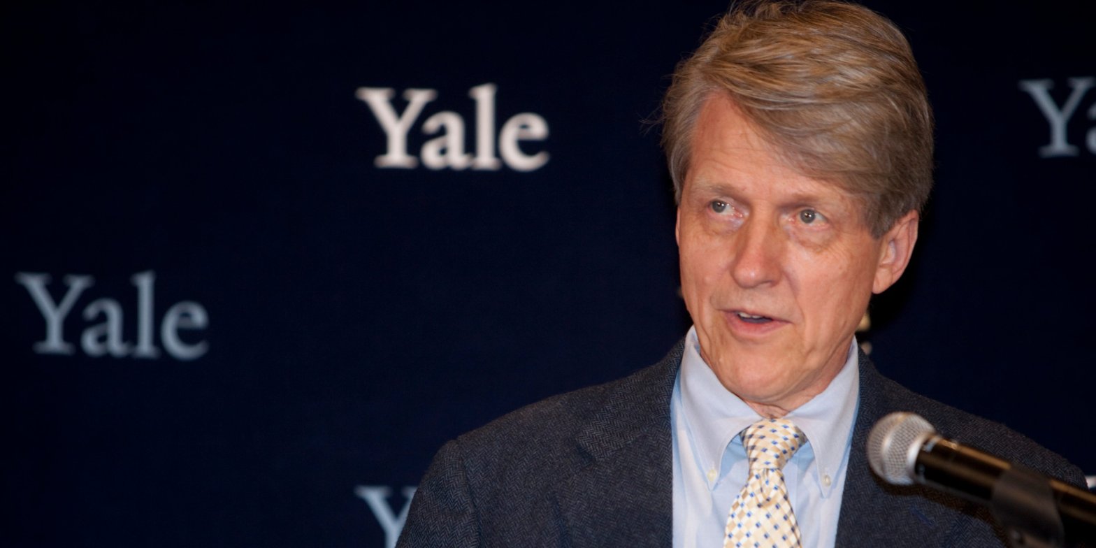 robert-shiller-says-decade-long-rally-in-home-prices-could-end-when-the-fed-wraps-its-hiking-cycle