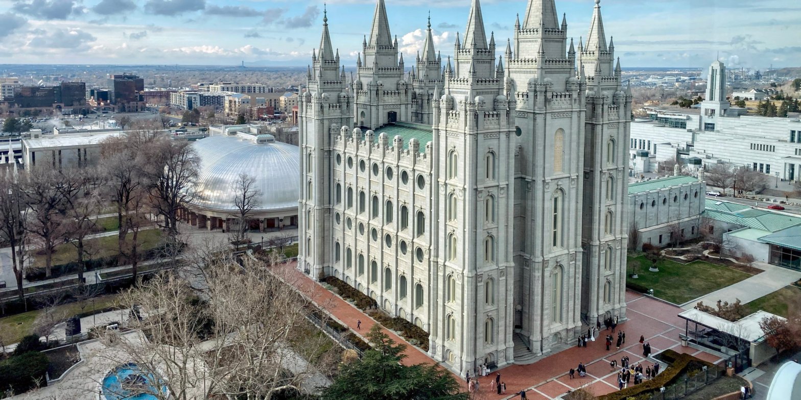 these-are-the-top-10-holdings-of-the-mormon-church’s-$49-billion-stock-portfolio