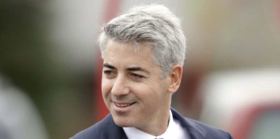 bill-ackman’s-first-stock-was-wells-fargo-–-and-warren-buffett-was-a-big-reason-why-he-bet-on-the-bank