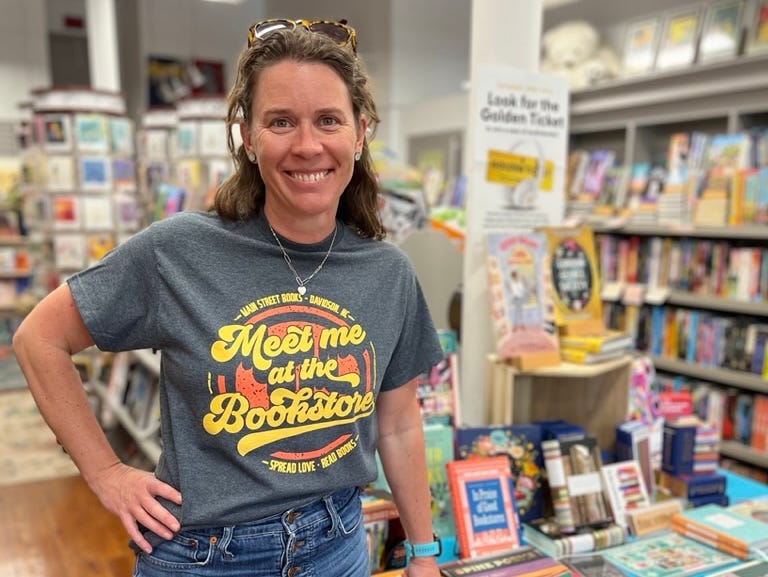 a-teacher-turned-entrepreneur-shares-the-‘brilliantly-simple’-business-book-that-helped-her-buy-a-local-bookstore-and-make-it-profitable